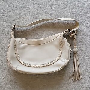 SERETA small beige leather shoulder bag.  Tassel.